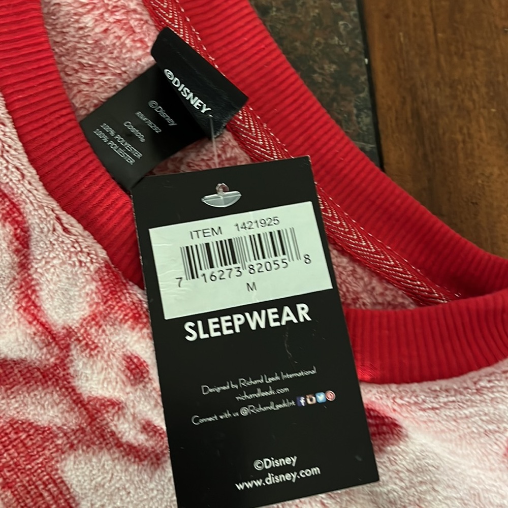NWT Disney Women's Mickey Mouse Cozy Fuzzy Pajama Loungewear Set Medium Red - Picture 9 of 11